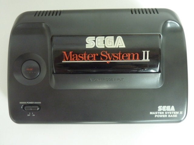 Console Sega Master System II Power Base, model 3006-18, Master System, Enlèvement ou Envoi, Avec 1 manette, Utilisé