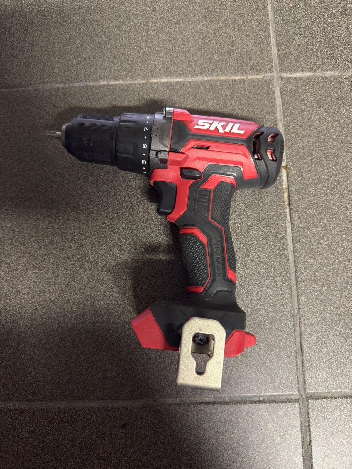 Skil accuboormachine 3008, Doe-het-zelf en Bouw, Ophalen of Verzenden, Gebruikt, Boormachine, Variabele snelheid