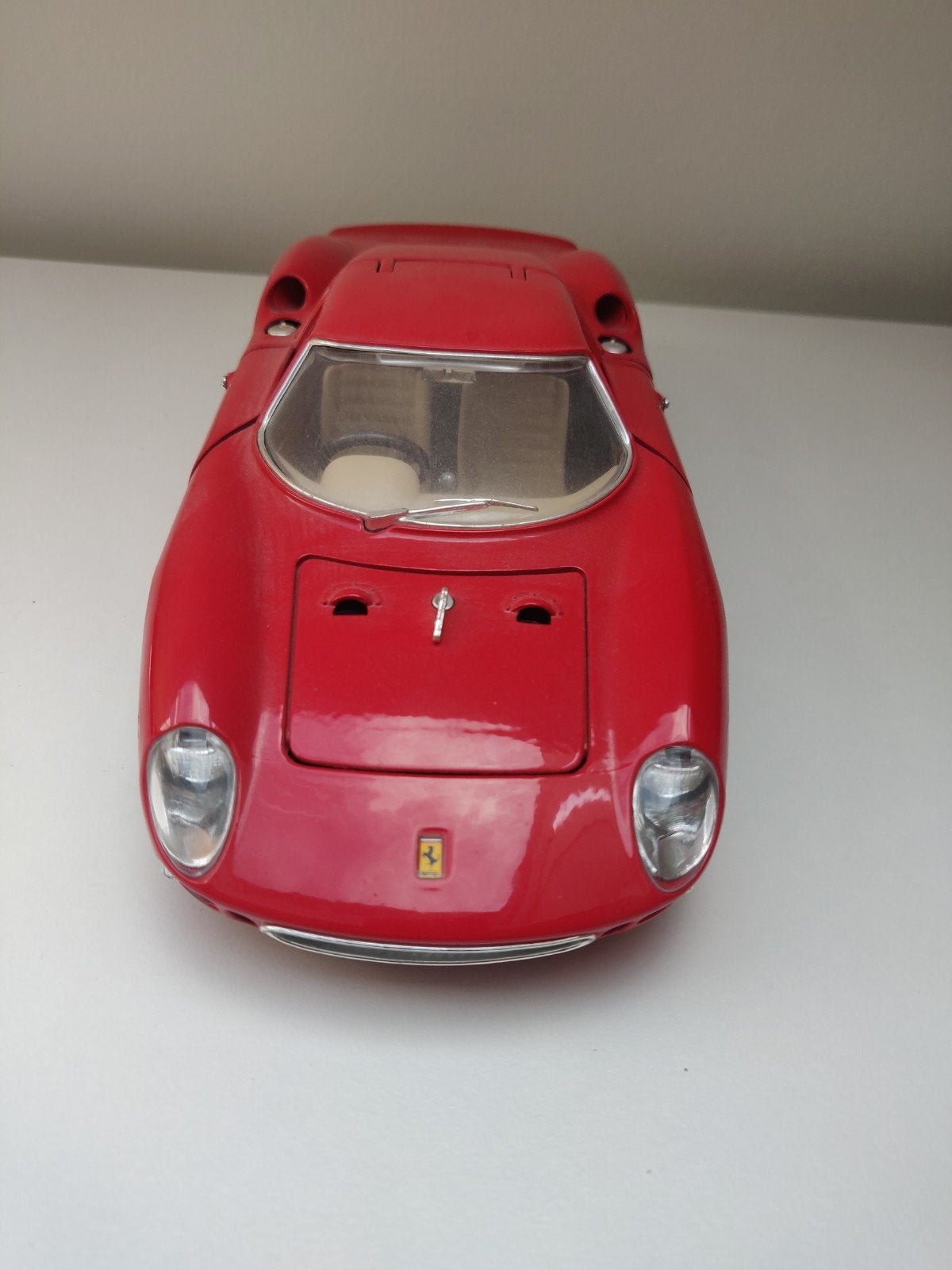 Bburago 1/18 - Ferrari 250 Le Mans (1965), Hobby en Vrije tijd, Ophalen of Verzenden, Zo goed als nieuw, Auto, Burago