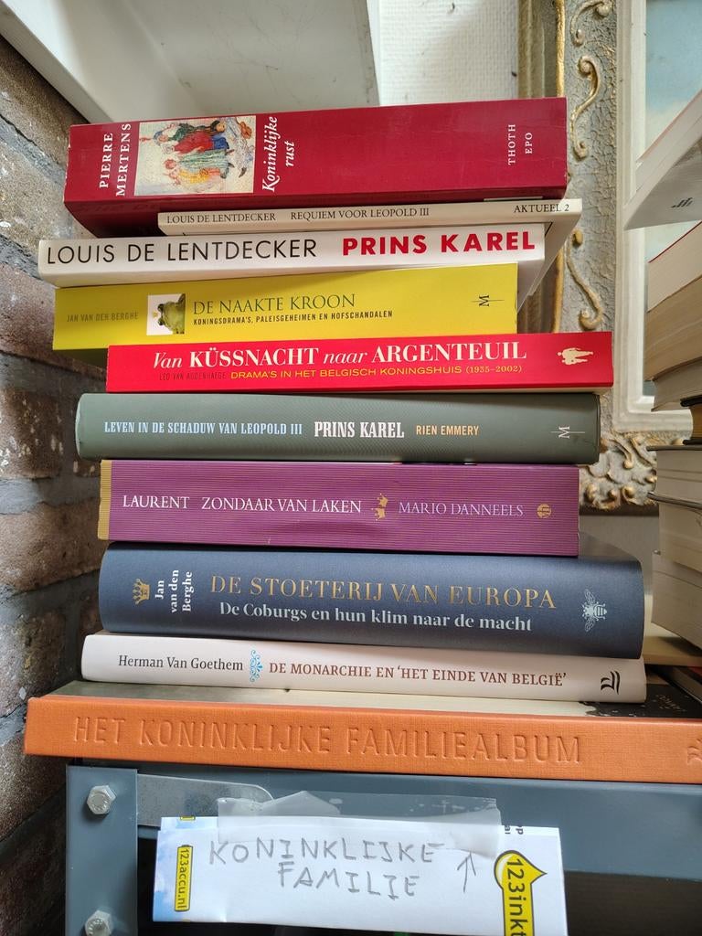 Boeken koninklijke familie, Ophalen of Verzenden