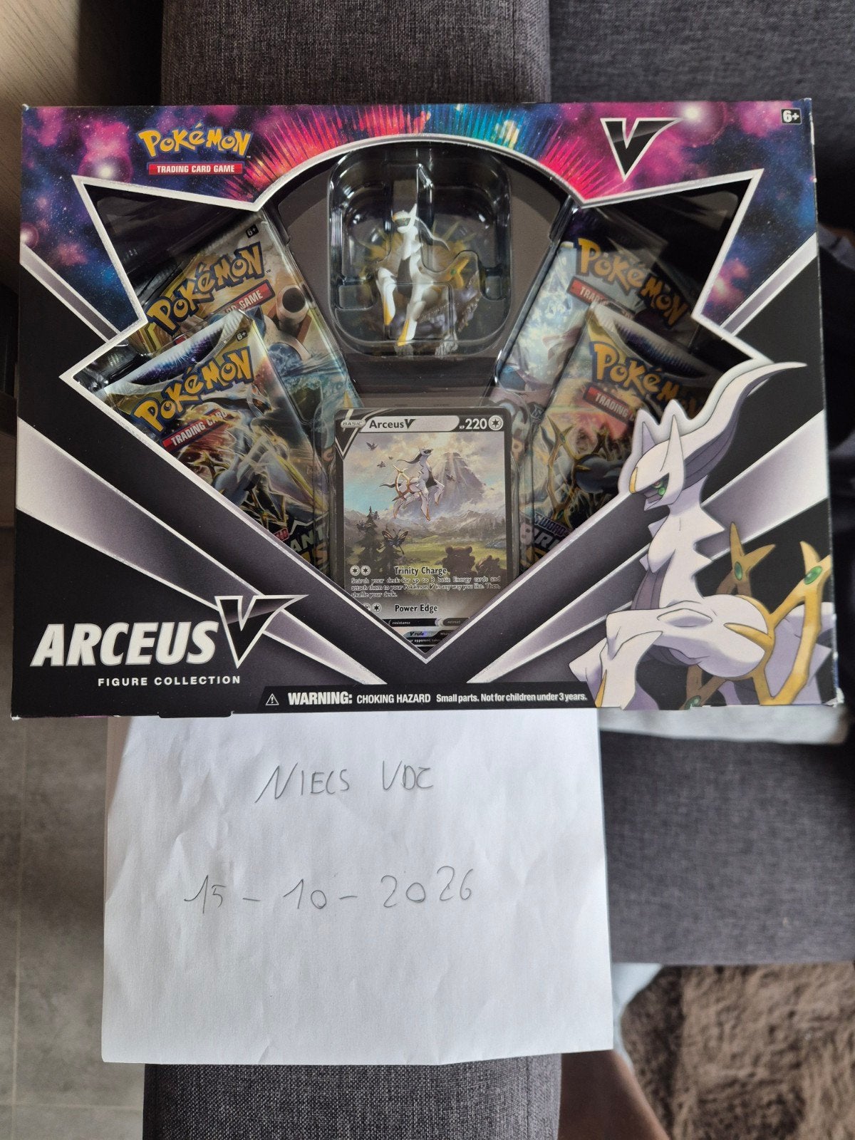 pokemon arceus box, Ophalen of Verzenden