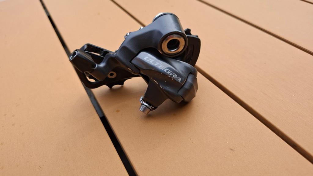 Shimano ultegra 10 speed derailleur, Vélos & Vélomoteurs, Enlèvement