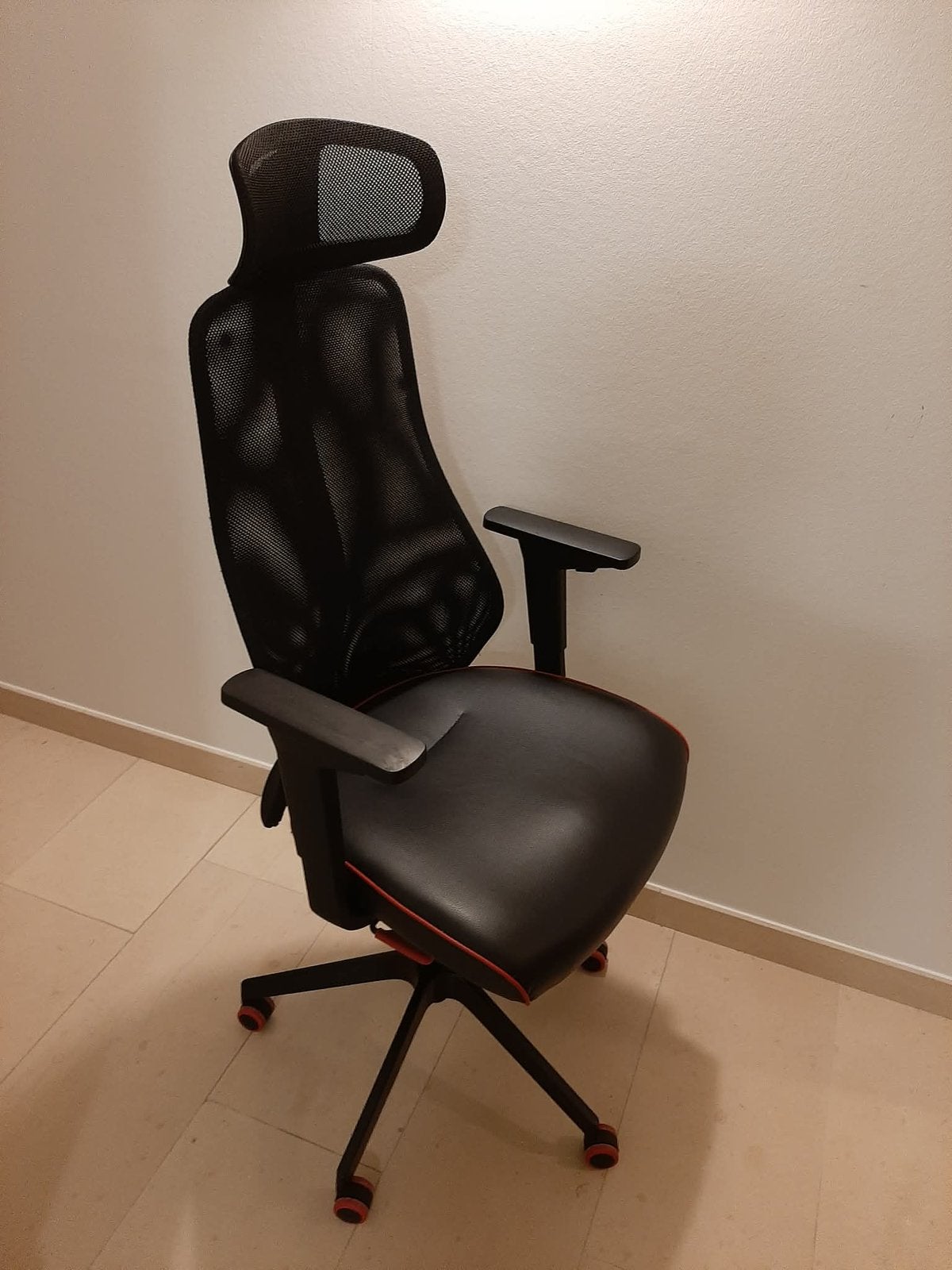 Gamestoel ikea, Ophalen, Zo goed als nieuw