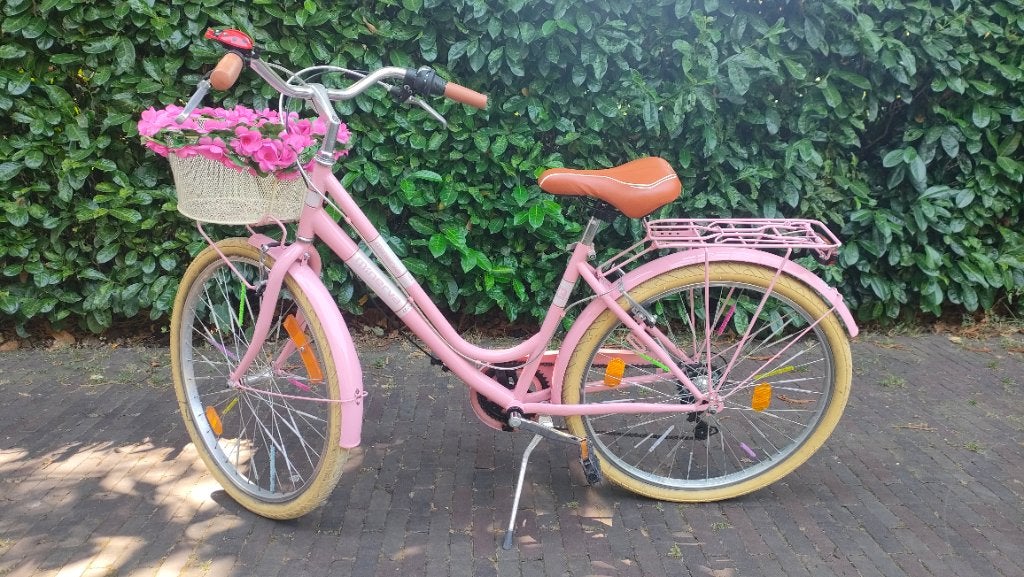 Minerva fiets, Vélos & Vélomoteurs, Vélos | Filles, Frein sur jante, 26 pouces ou plus, Frein à main, Minerva