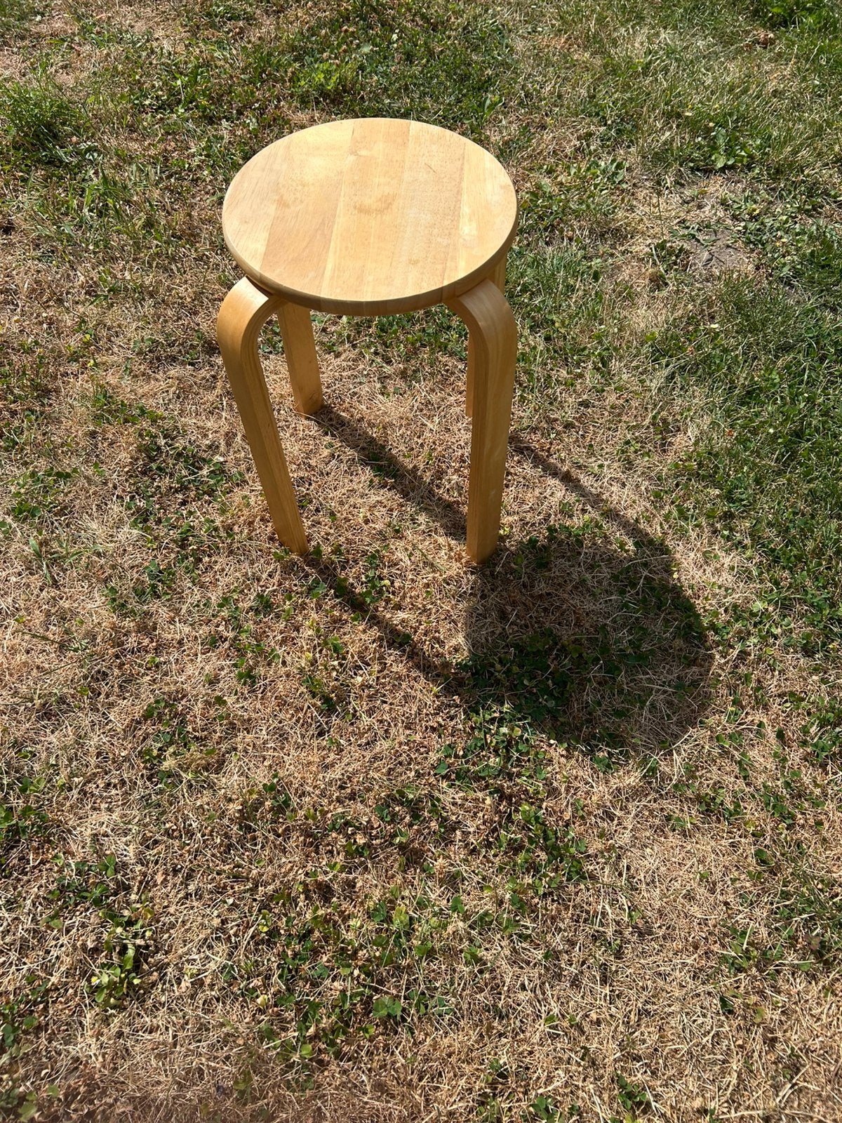 Houten krukje Ikea Frosta vintage, Huis en Inrichting, Ophalen, Zo goed als nieuw