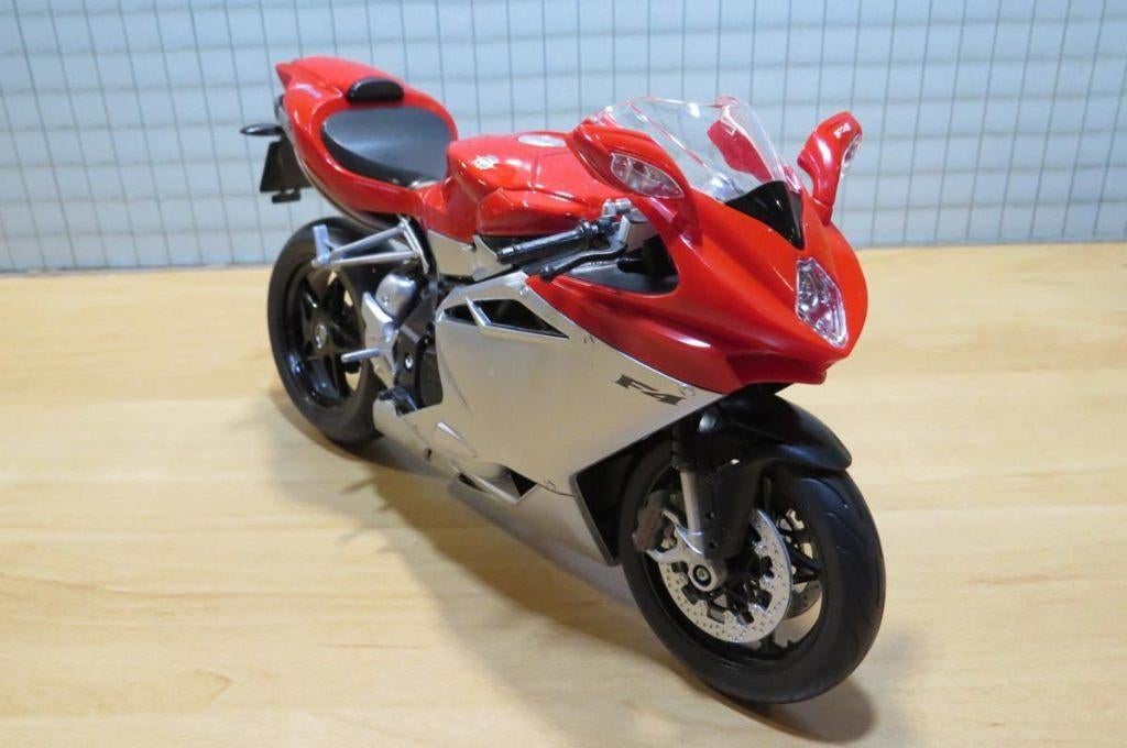 Mv Agusta F4 1:10 62807 21 x 12 cm, Hobby en Vrije tijd, Modelauto's | 1:5 tot 1:12, Ophalen of Verzenden, Nieuw, 1:9 t/m 1:12