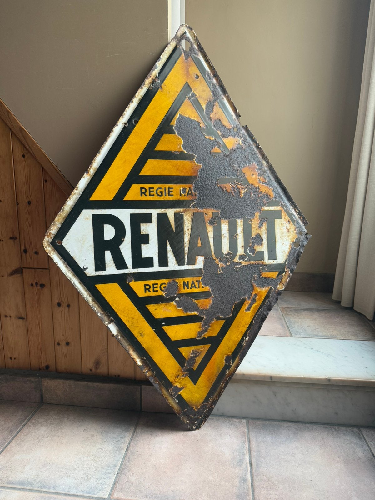 Renault emaille reclamebord dubbelzijdig, Verzamelen, Merken en Reclamevoorwerpen, Ophalen, Gebruikt, Reclamebord