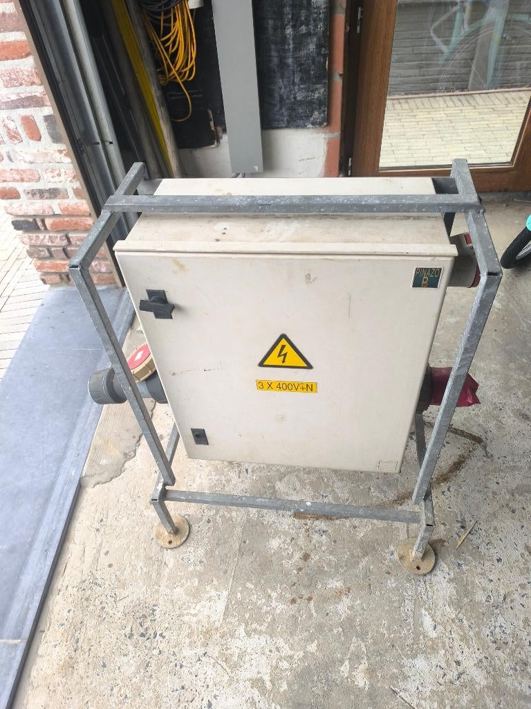 Werfkast, Doe-het-zelf en Bouw, Ophalen, Gebruikt, Overige typen