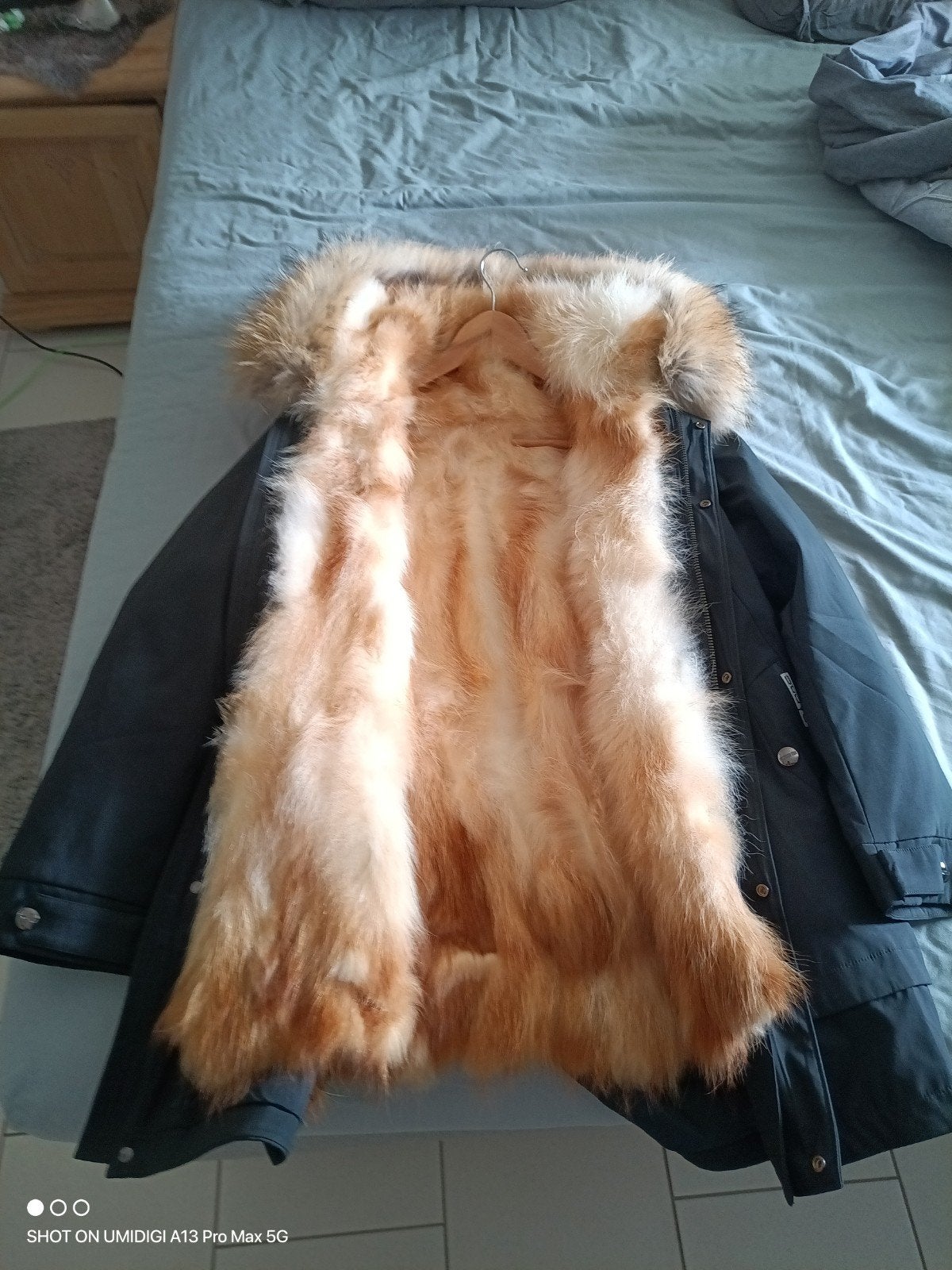 prachtige echt bont winterjas, Ophalen, Zo goed als nieuw, Maat 46/48 (XL) of groter, Meerkleurig