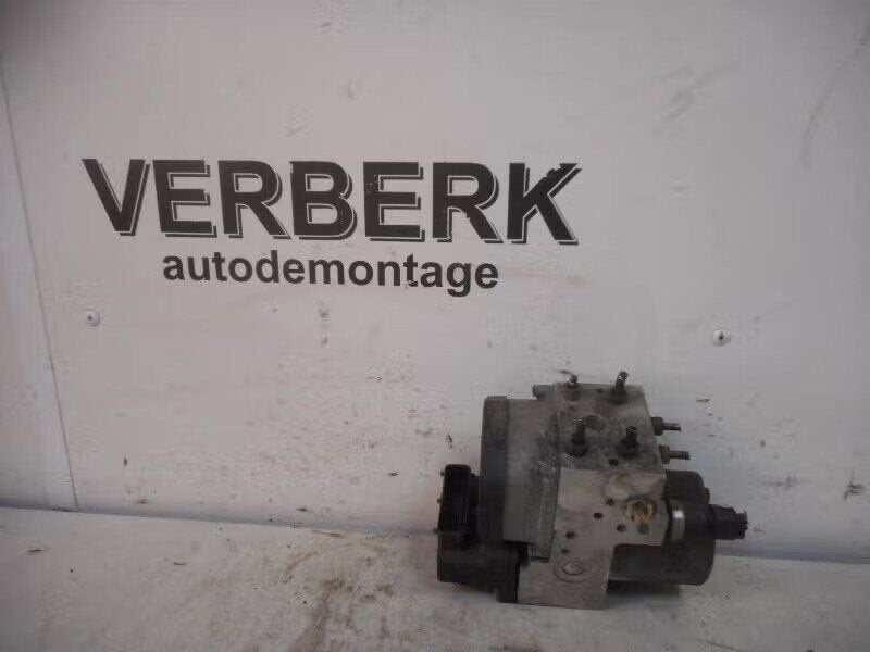 ABS POMP Opel Zafira (F75) (01-1998/07-2005) (gm24482511), Auto-onderdelen, Bahnhofsplatz 65423 Rüsselsheim am Main, DE, Gebruikt