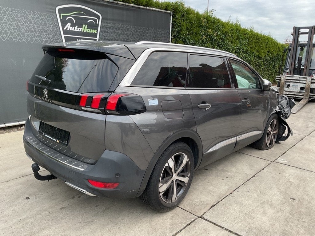 TREKHAAK Peugeot 5008 II (M4 / MC / MJ / MR), Gebruikt, Peugeot