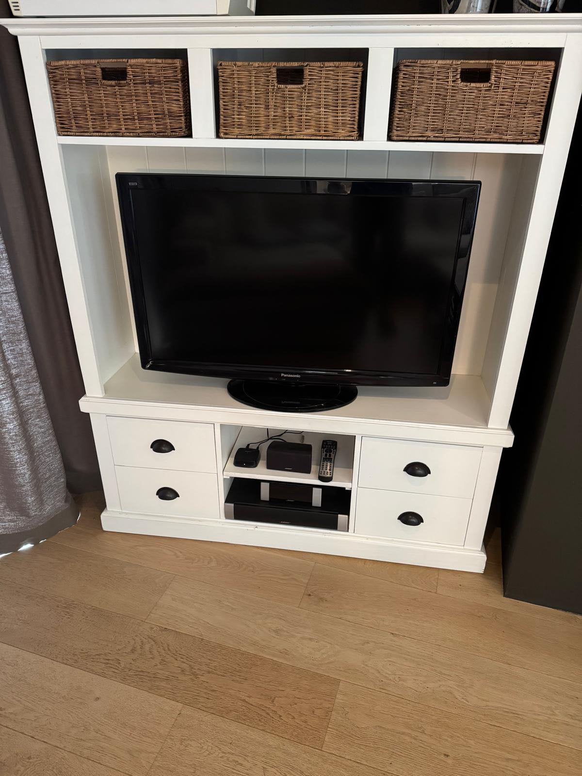 Cottage stijl tv meubel, Huis en Inrichting, Ophalen, Gebruikt, 100 tot 150 cm, Cottage stijl