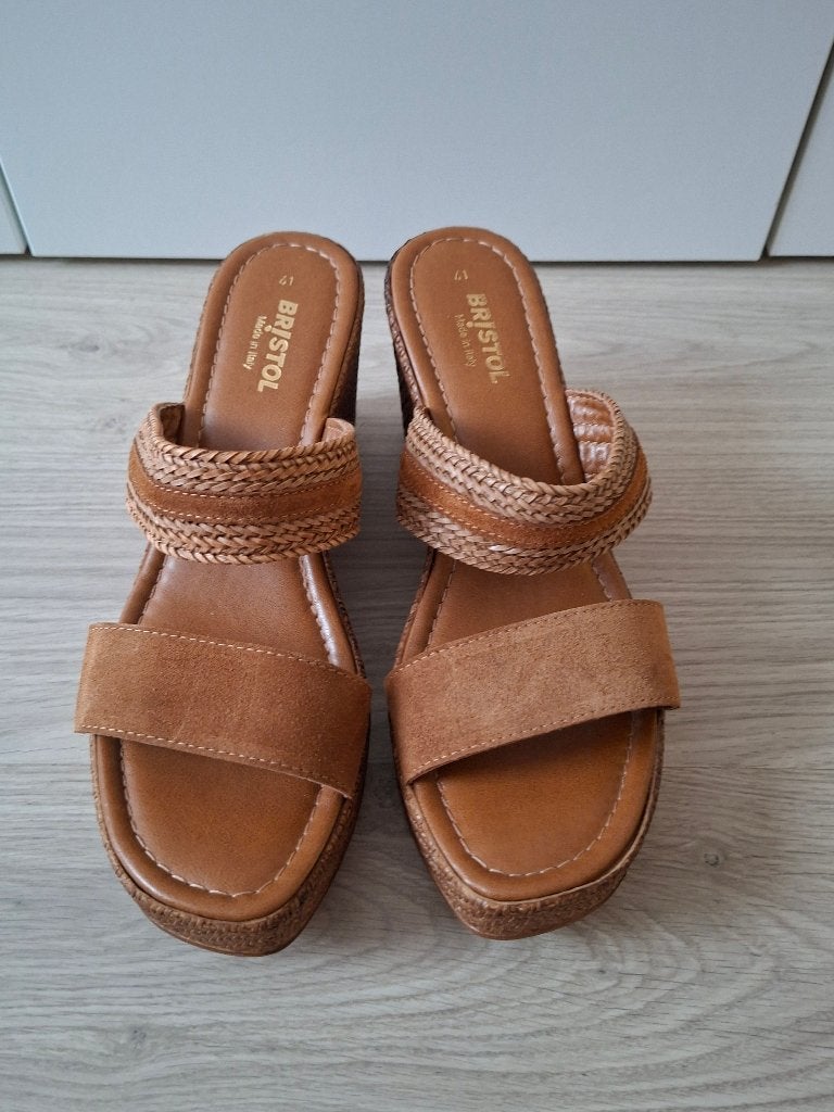 Bruine sandalen maat 41 - ongedragen, Bruin, Nieuw, Bristol, Sandalen of Muiltjes