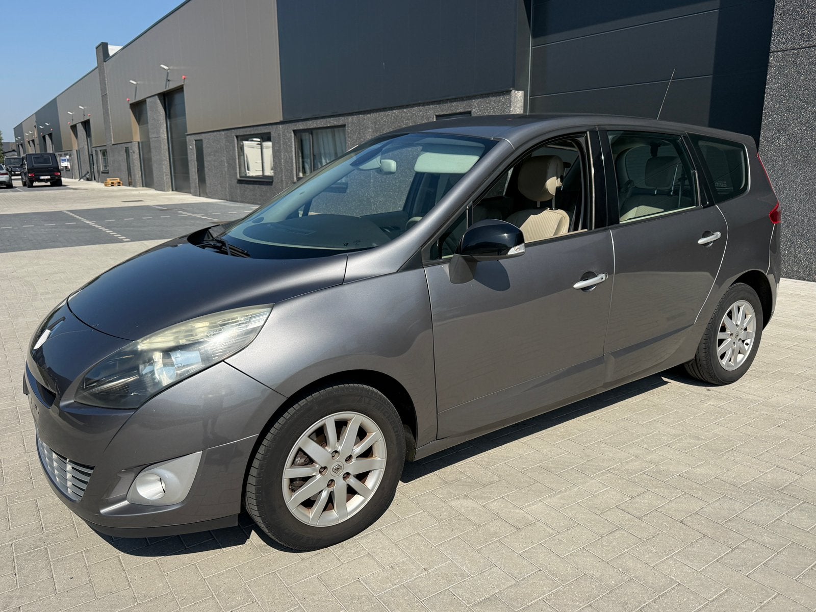 Renault megane scenic - 2.0 benzine - automaat - euro 5, Autos, Renault, Cuir, Achat, Airbags, Entreprise