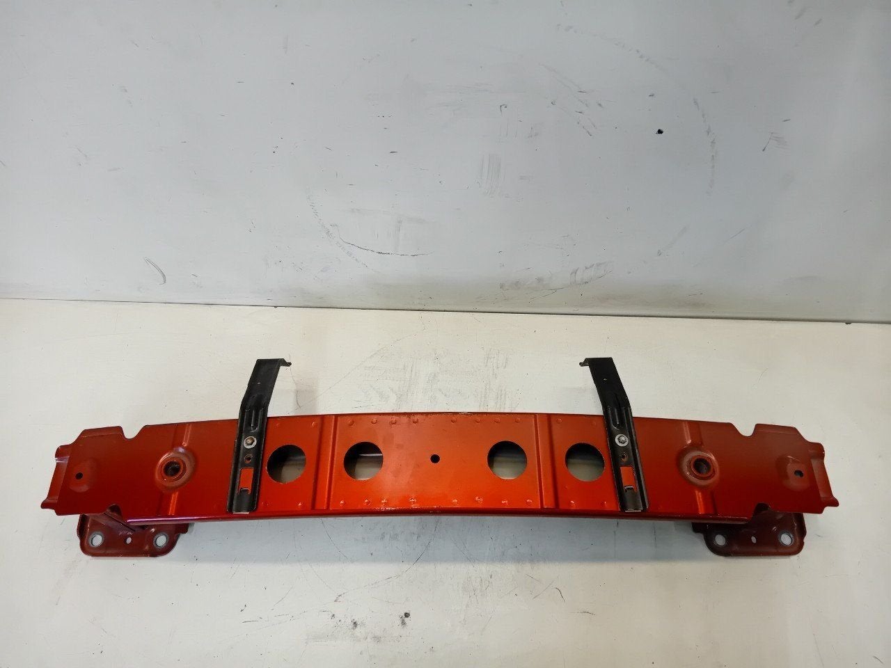 Bumperbalk achter Mazda CX-5, Onderdelen@venauto.nl, Van der Ven Autorecycling B.V., Ettenseweg 76, 4706 PB Roosendaal, The Netherlands