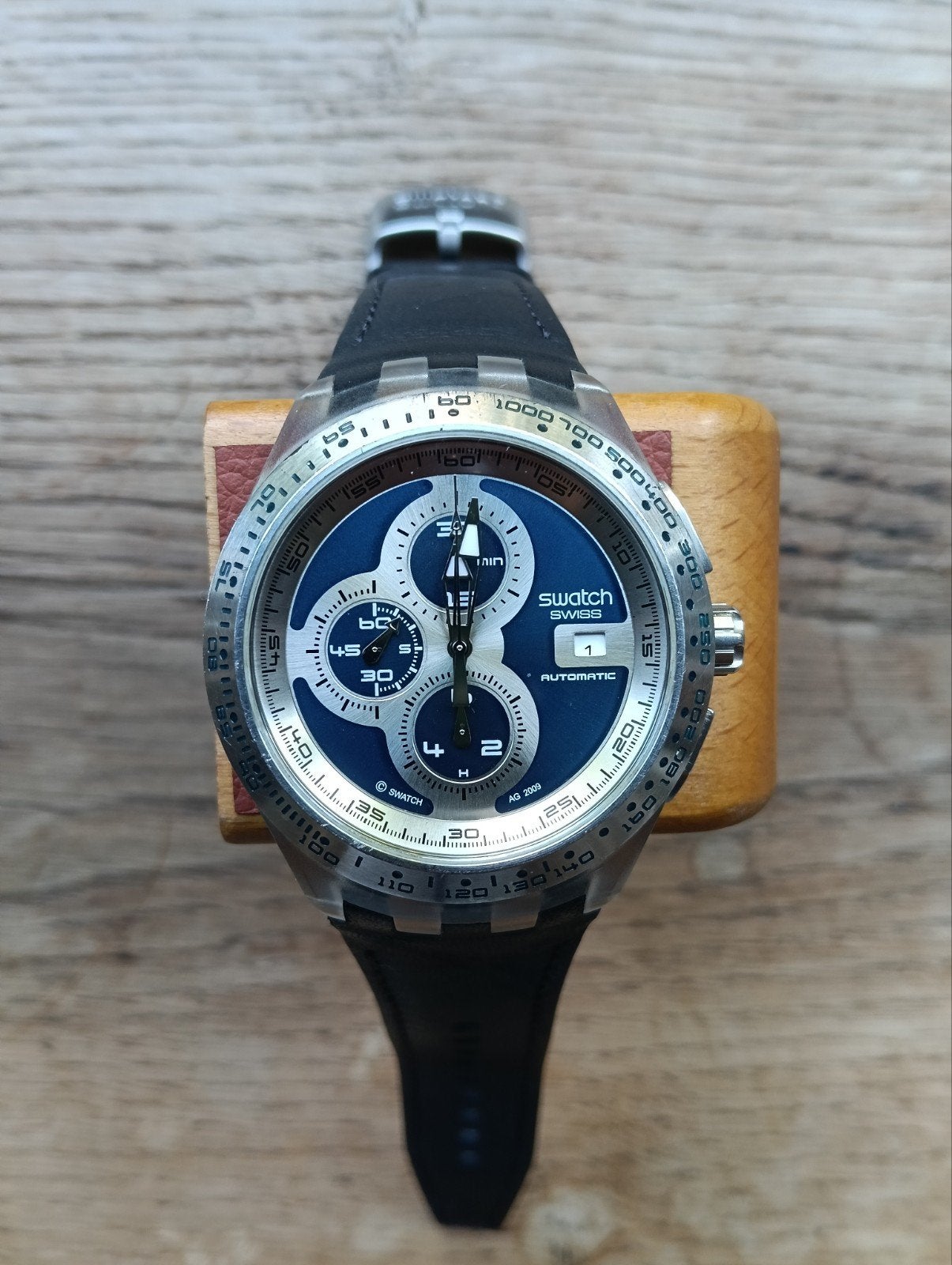 Swatch Right Track, bleu (SVGK407), Enlèvement ou Envoi, Synthétique, Synthétique, Swatch