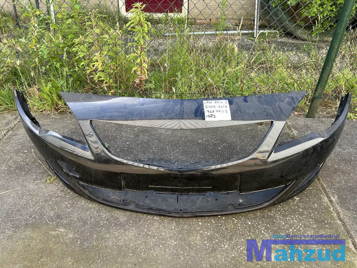 OPEL ASTRA J Zwart voorbumper 2009-2015, Gebruikt, Voor, Opel Automobile GmbH, Kontakt@opel-infoservice.de