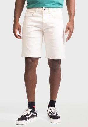 Short en jean blanc pour homme 'M', Vêtements | Hommes, Enlèvement, Neuf, Taille 48/50 (M), Blanc
