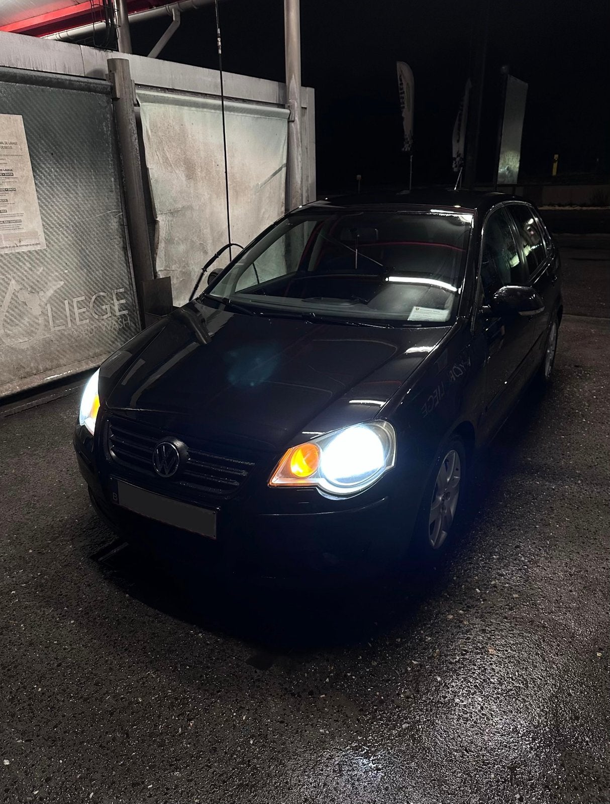 Polo 1.2 benzine rijdt erg goed, USB, Zwart, Zwart, Berline