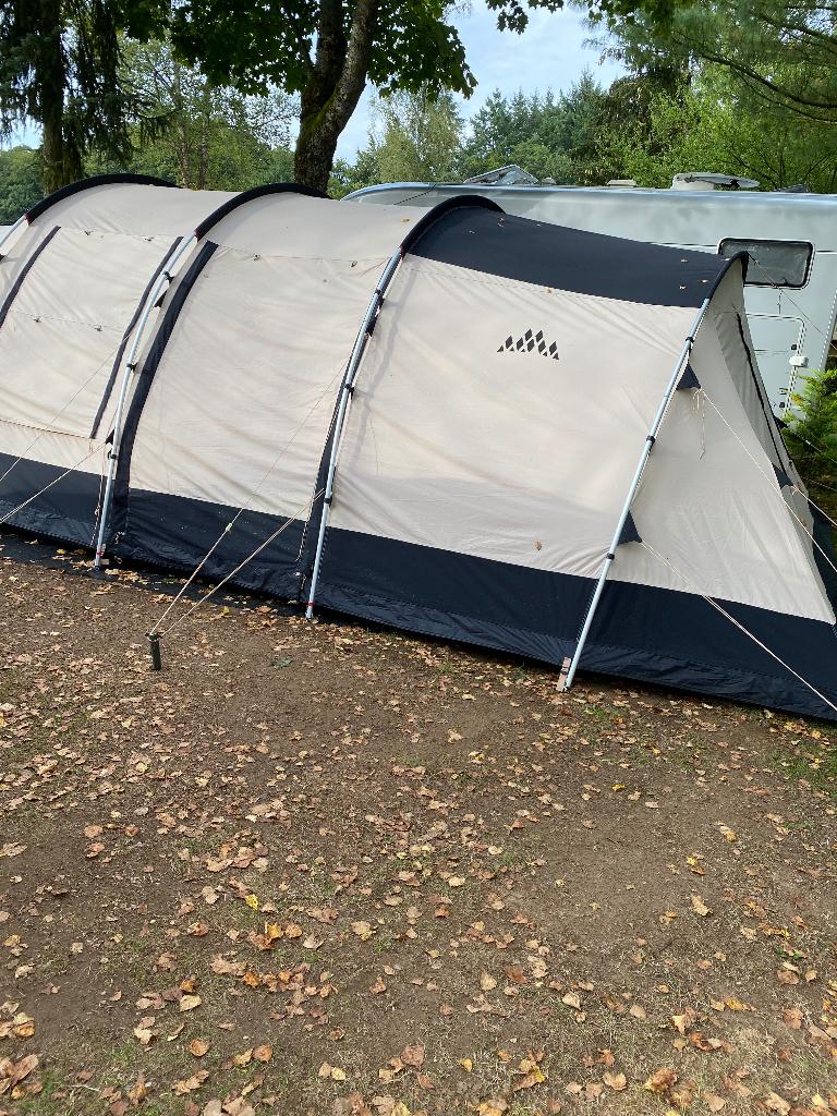Tent Manitoba 6 personen, Enlèvement, Comme neuf, Jusqu'à 6