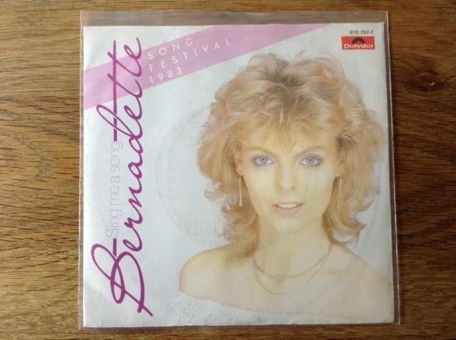 single bernadette, Cd's en Dvd's, Ophalen of Verzenden, Pop