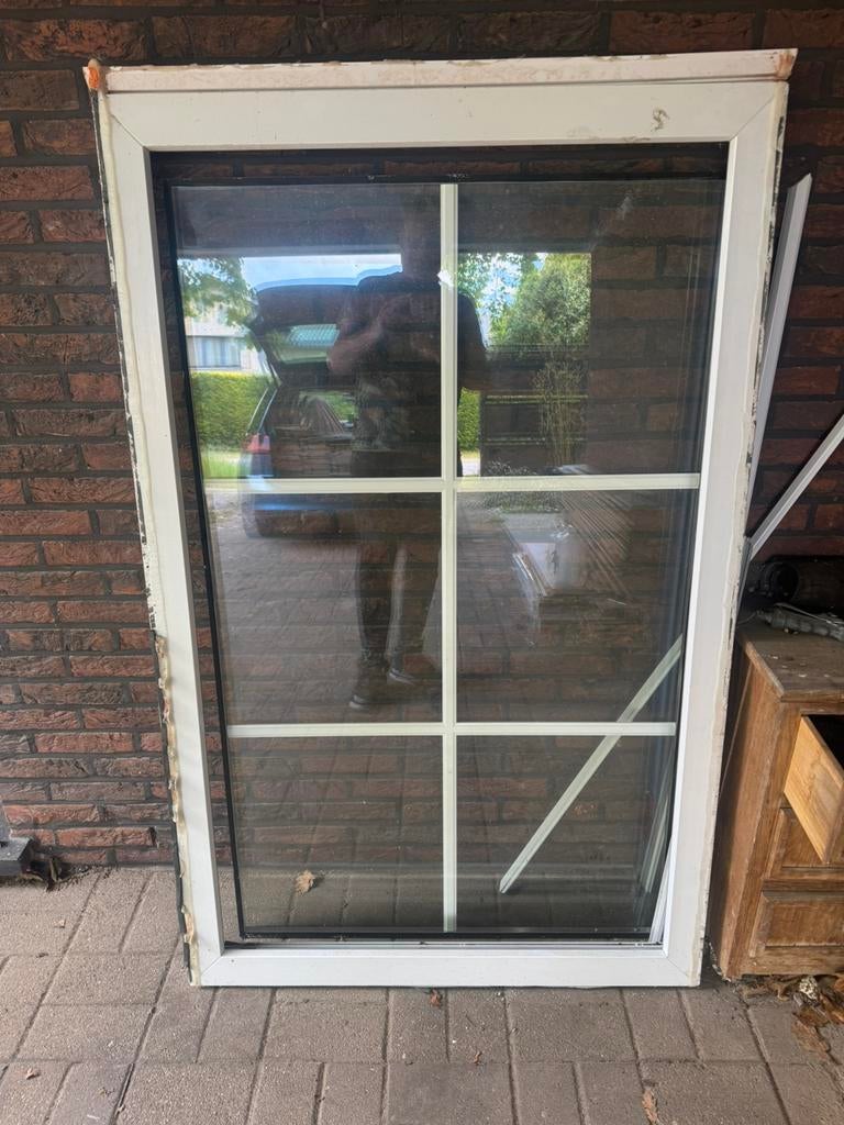 Gratis raam 152x97, Doe-het-zelf en Bouw, Ophalen, Kunststof, Gebruikt, 150 tot 225 cm