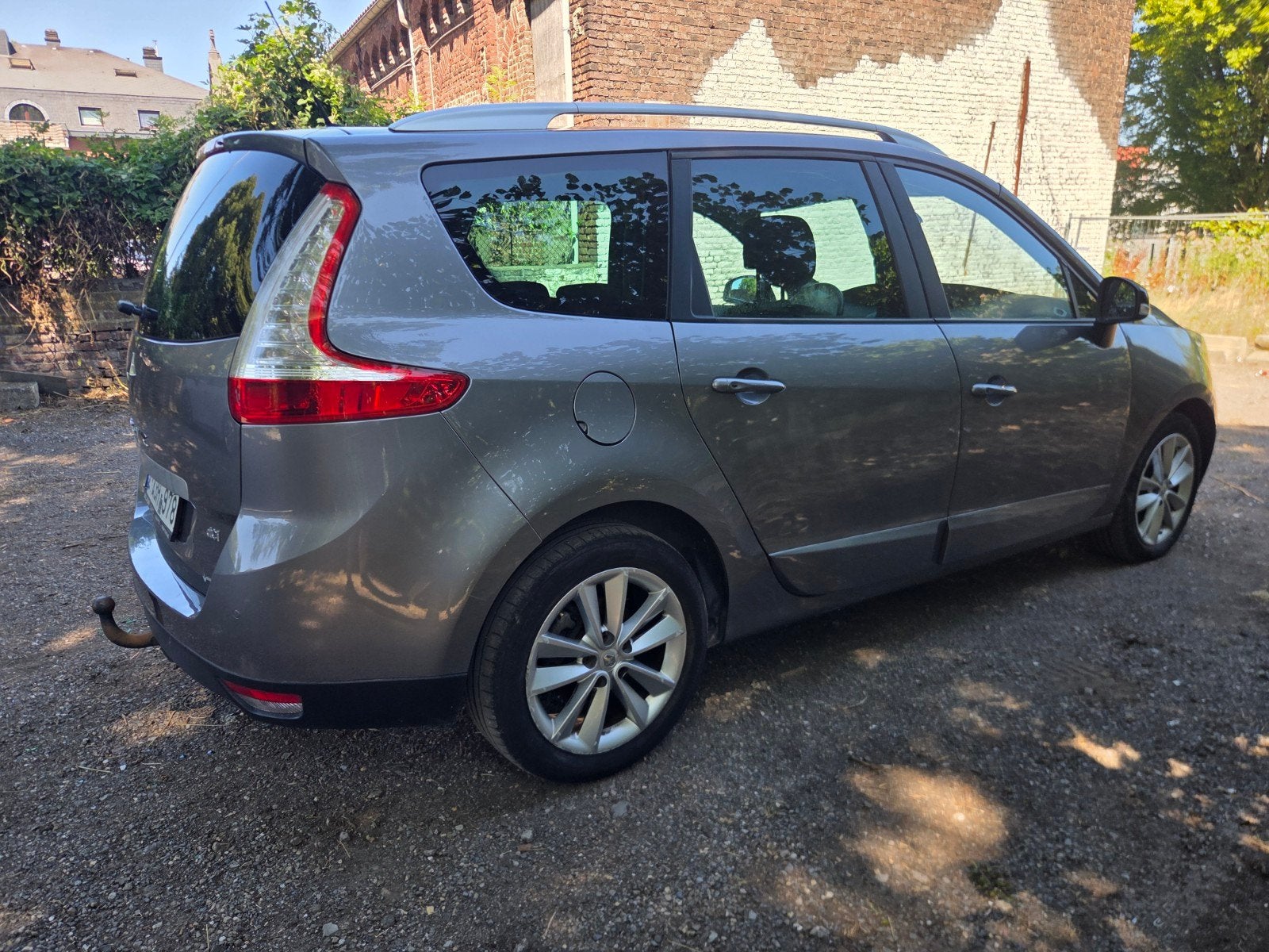 Renault scenic 1.5 dci model 2015 214000 km, Euro 5, Diesel, Particulier, Te koop