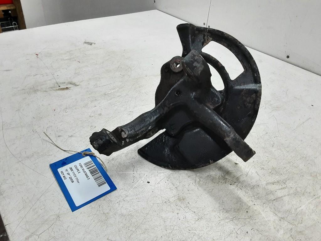 MOYEU DE ROUE AVANT DROIT Ford USA Mustang II, Mevr. I. Hauben, Pièces américaines, Utilisé, Rue de l'Espoir 34 34
4030  GRIVEGNÉE, BE