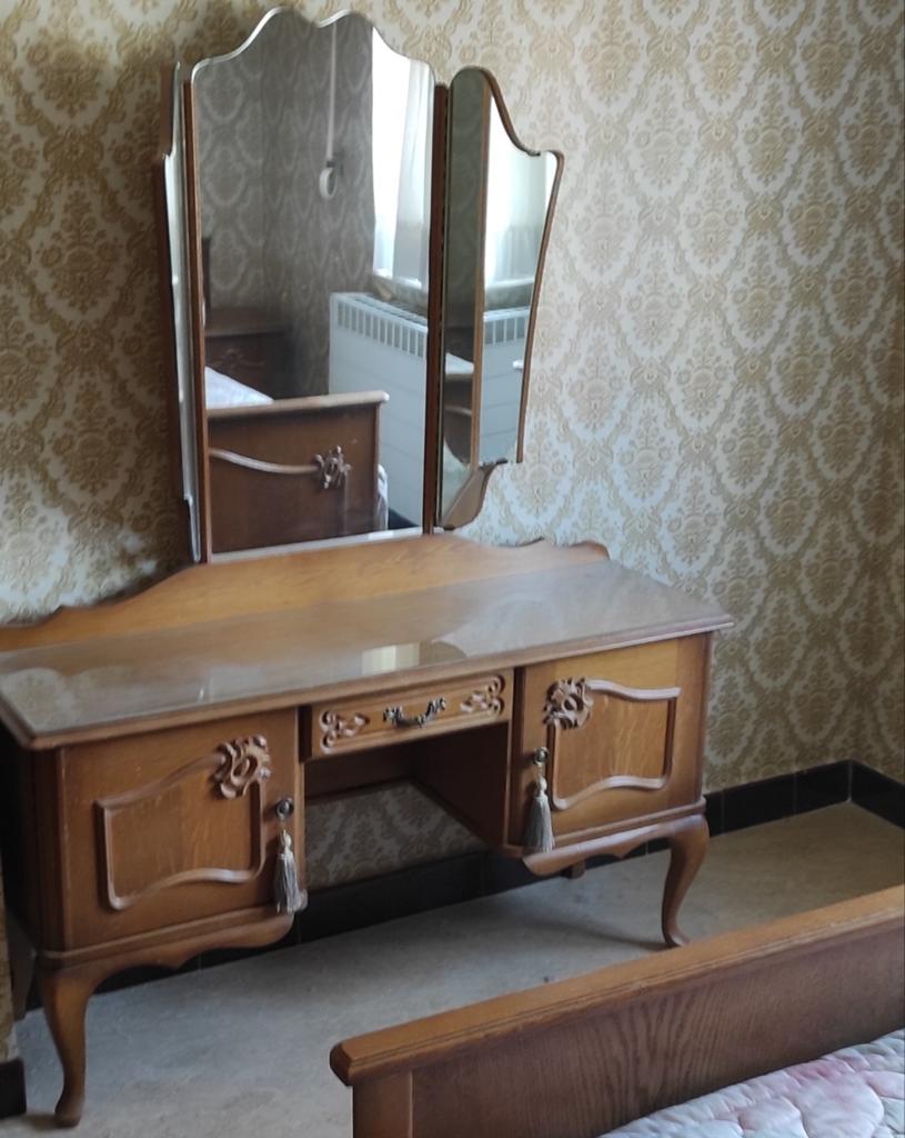 Makeup/kappers tafel, vintage met afneembaar doorzichtig gla, Huis en Inrichting, Tafels | Kaptafels, Ophalen, Glas