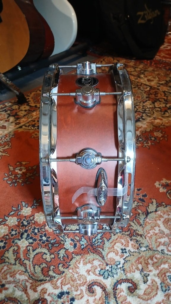 DW Performance Snare 14"x5,5" Tobacco, Musique & Instruments, Musiques & Instruments Autre, Enlèvement