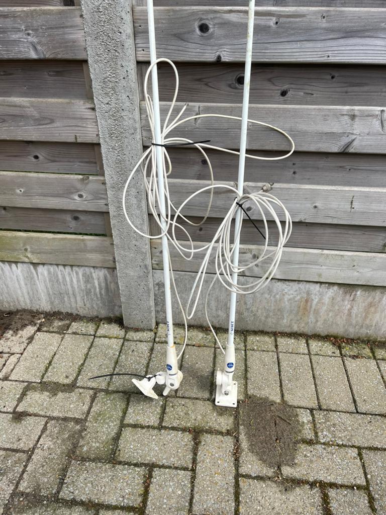 2 marifoonantennes VHF, Enlèvement, Comme neuf