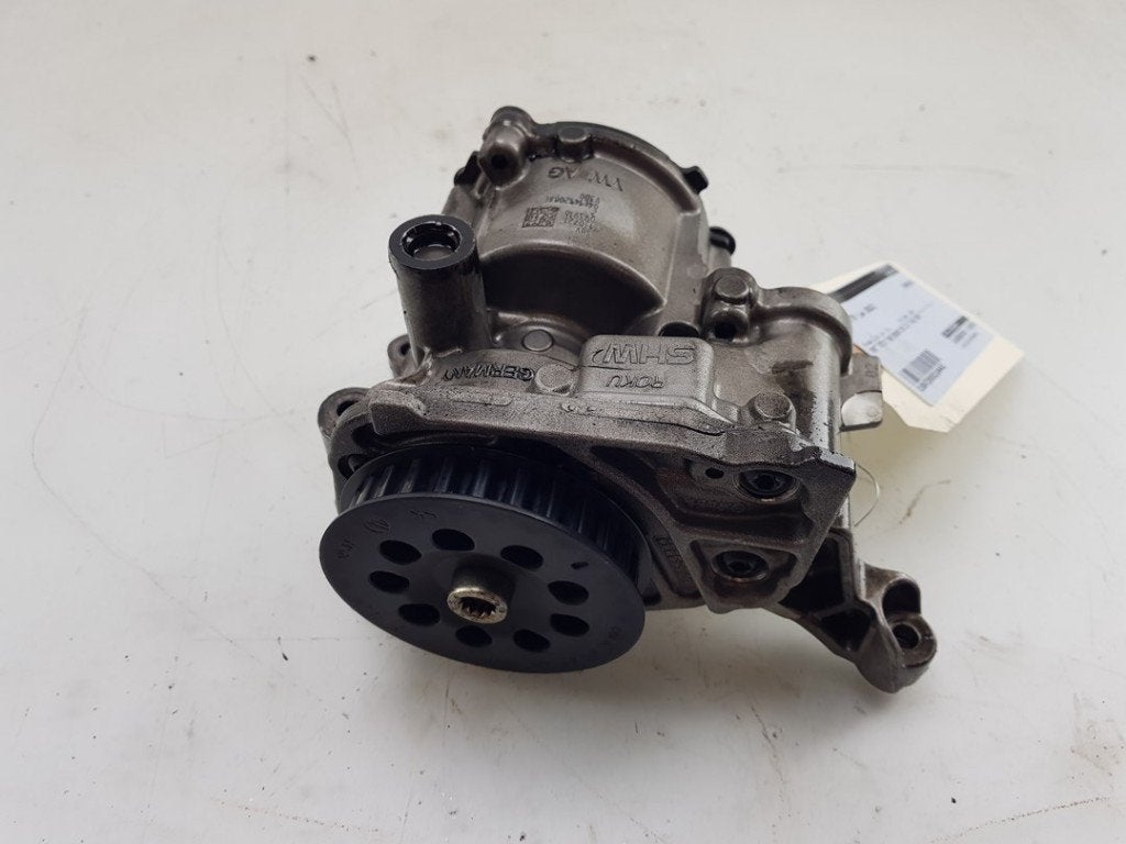POMPE A HUILE Volkswagen Crafter (SY) (|04L145208AE|), Utilisé, Volkswagen