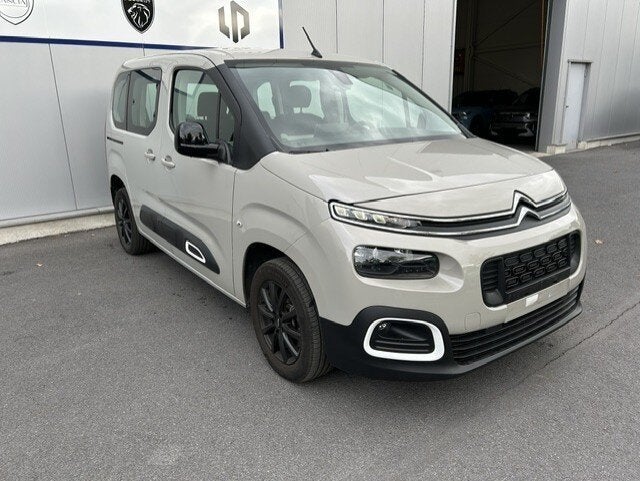 Citroen Berlingo 1.2 PureTech Feel Automaat, Monovolume, Euro 6, 1199 cc, 0 kg