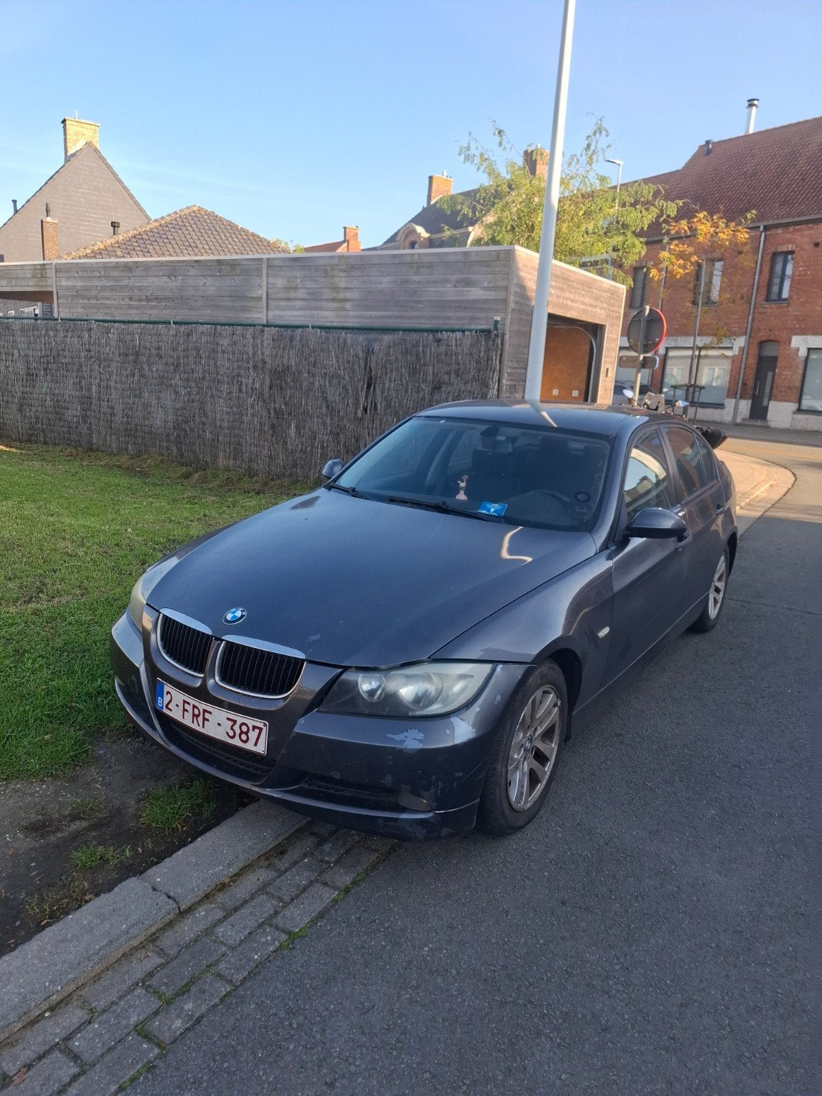 BMW E90 320D (M47), Auto's, Achterwielaandrijving, 4 cilinders, Radio, Leder