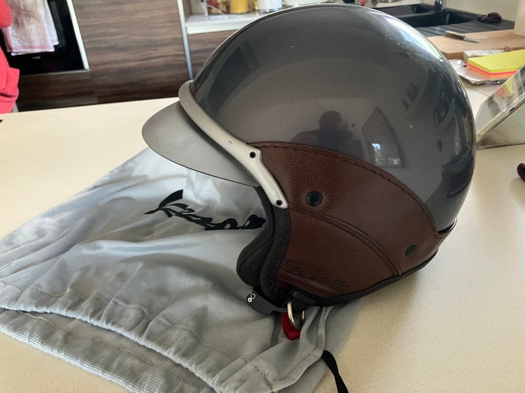 Vespa helm, Ophalen, Zo goed als nieuw, Medium, Piaggio