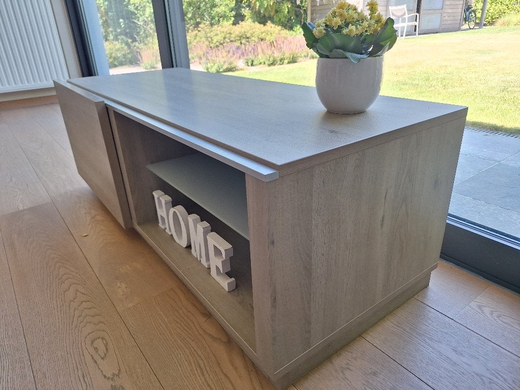 Stijlvol en stevig TV-meubel 132 cm(L)x50 cm(D)x45 cm(H), Maison & Meubles, Moins de 100 cm, 100 à 150 cm, Enlèvement, Utilisé