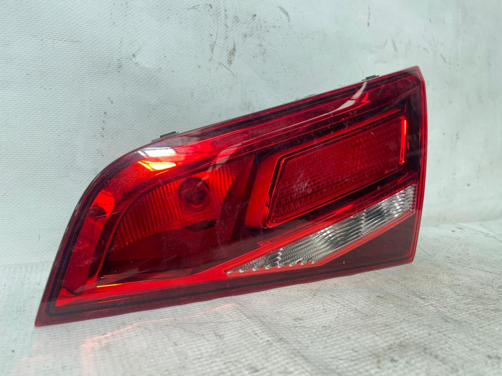 Feux arriere droit AUDI A3 8V4945076, Audi, Enlèvement, Utilisé