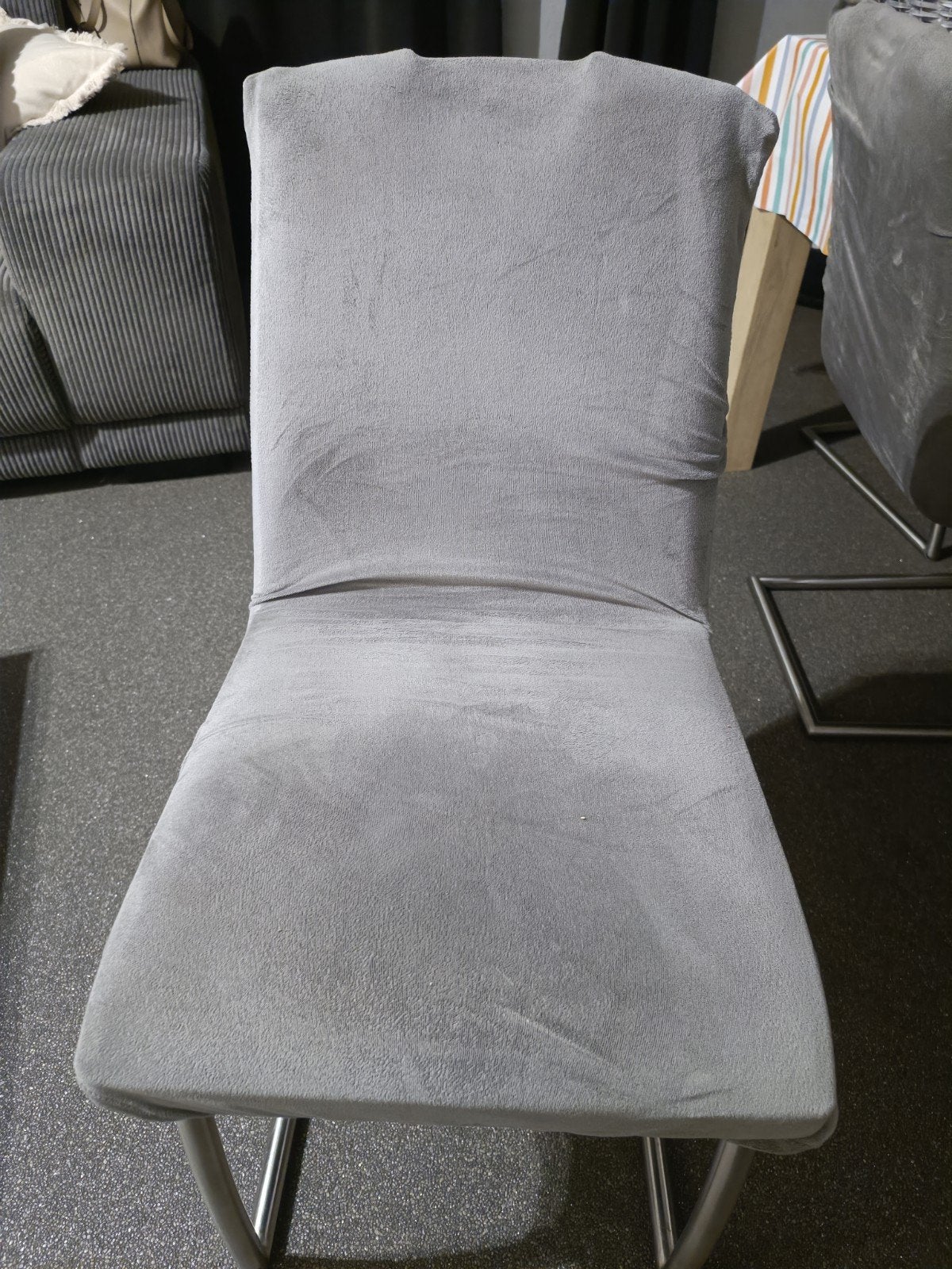 6 stoelen gratis, Ophalen