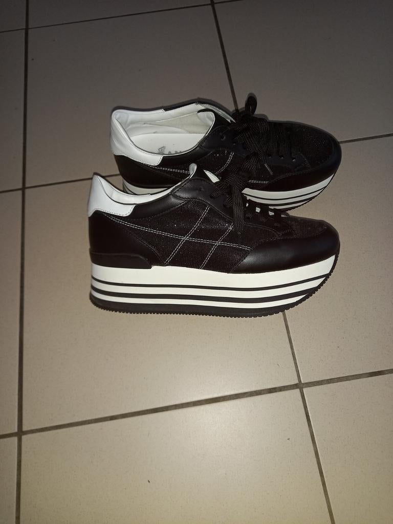 Hogan schoenen  maat 38, Ophalen of Verzenden, Schoenen