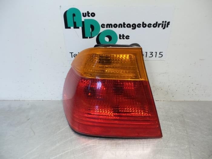 Feu arrière gauche d'un BMW 3-Serie (3-Serie 98-), -, 3 mois de garantie, Utilisé, -