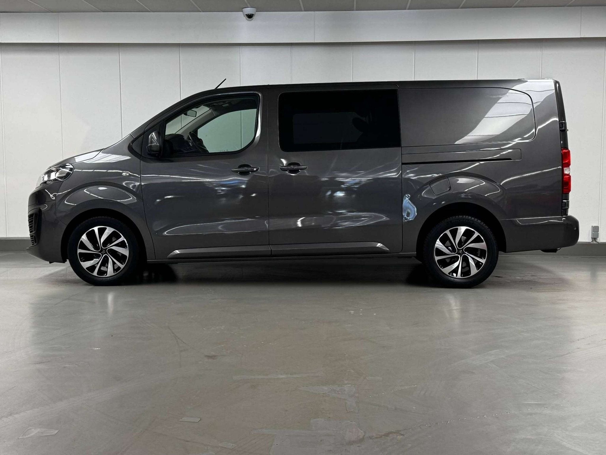 Citroën Jumpy 2.0HDI 122CV LONG CHASSIS DOUBLE CABINE 6 PLA, Autos, Argent ou Gris, Achat, 6 portes, Euro 6
