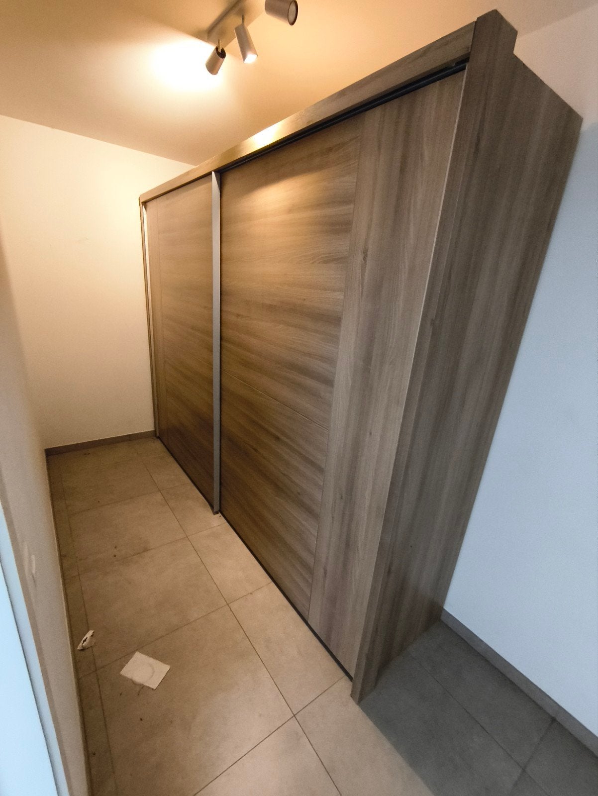 grote kleerkast, Huis en Inrichting, Ophalen, Overige materialen, Met deur(en), Gebruikt