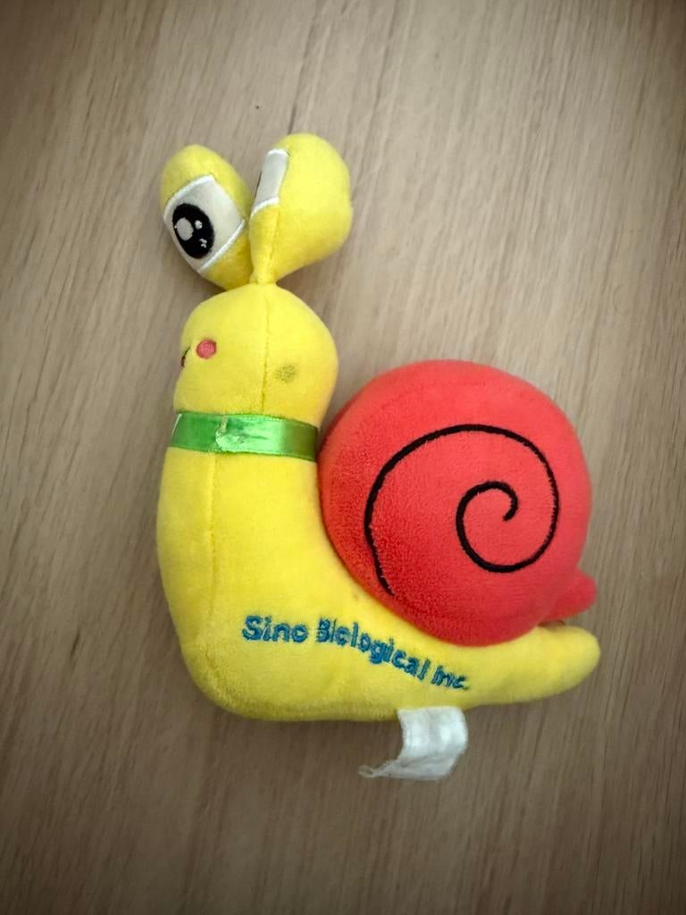 Slak, Kinderen en Baby's, Speelgoed | Knuffels en Pluche, Ophalen of Verzenden, Zo goed als nieuw