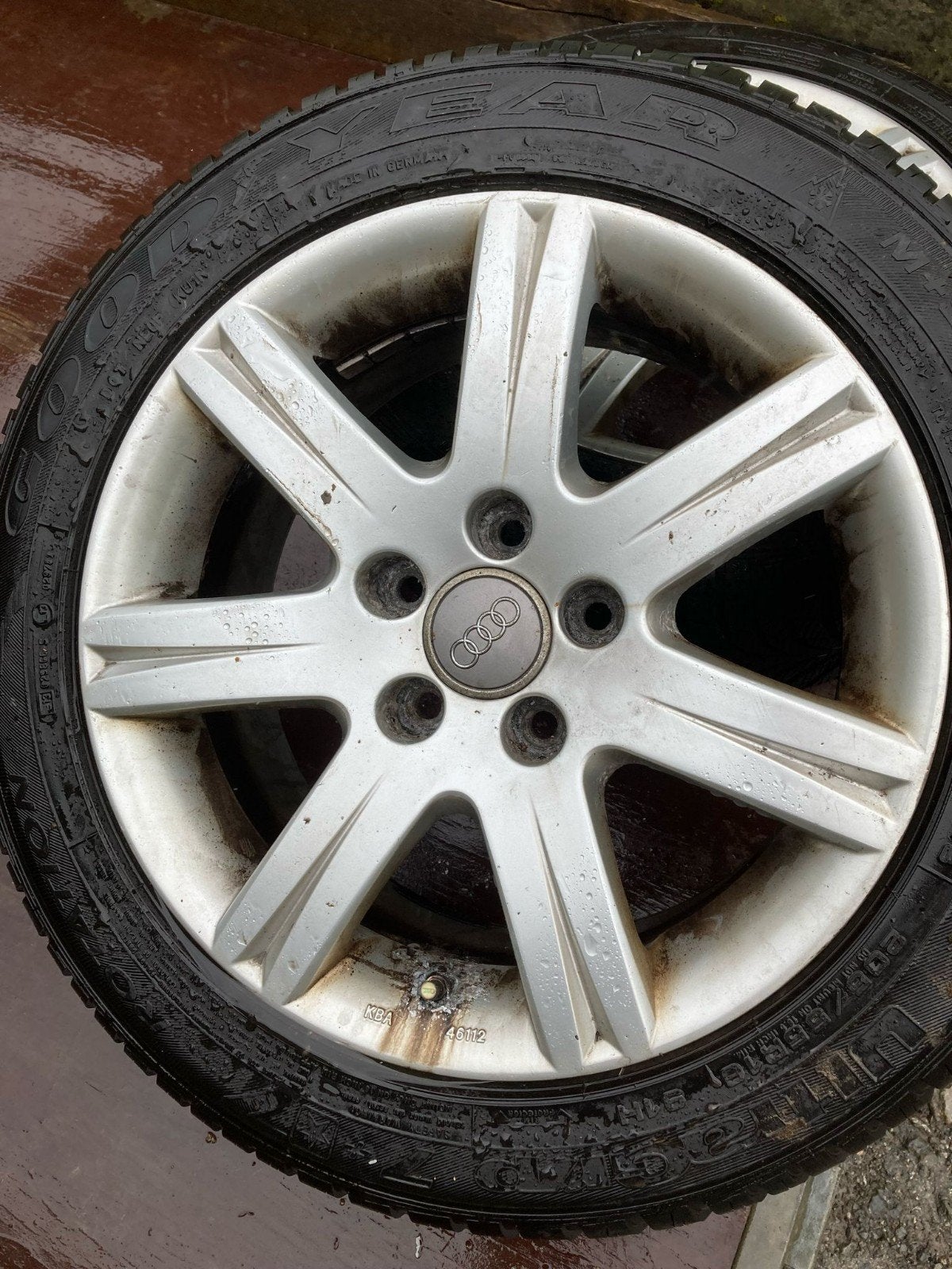 Jantes et pneus roues A4 Audi b7, Autos : Pièces & Accessoires, Enlèvement, Pneu(s)