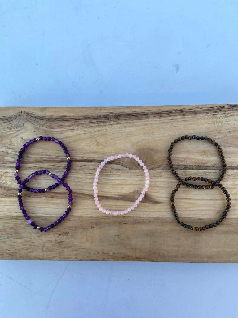 11 armbanden, kleine parels, natuurlijke mineralen, Ophalen of Verzenden, Nieuw, Overige kleuren, Overige materialen