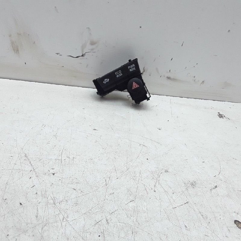 ALARMLICHTEN SCHAKELAAR Toyota Prius (ZVW3), Gebruikt, Toyota