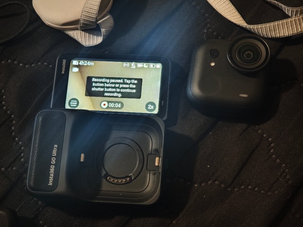 Insta360 GO Ultra (Midnight Black) - Comme neuf !, TV, Hi-fi & Vidéo, Enlèvement ou Envoi, Comme neuf, Autres marques