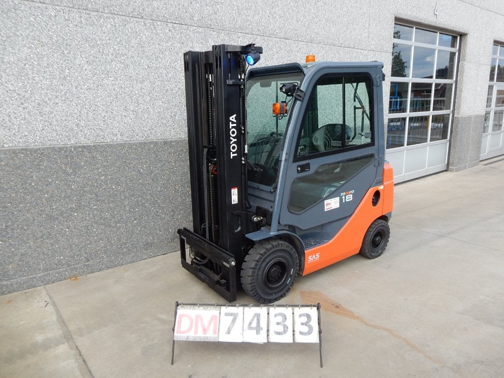 Toyota 02-8FDF18, Ophalen of Verzenden, Zo goed als nieuw