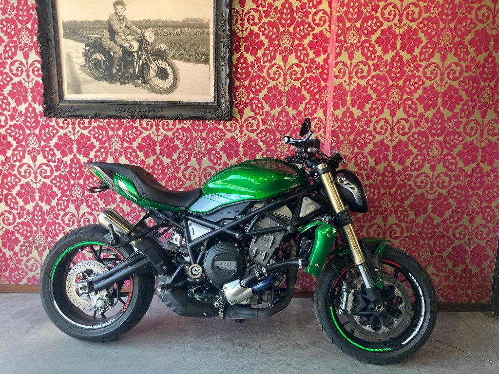 benelli 752S 2020 9300km in topstaat, Motoren, Motoren | Benelli, 2 cilinders, 752 cc, Occasion, Motorrijbewijs A