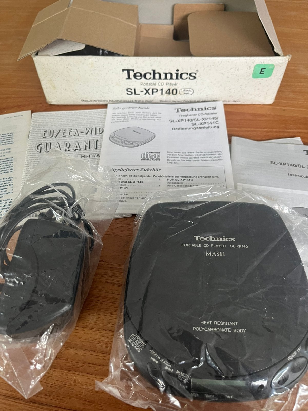 TECHNICS SL-XP140 DRAAGBARE CD-SPELER, Audio, Tv en Foto, Cd-spelers, Ophalen of Verzenden, Zo goed als nieuw, Technics, Draagbaar